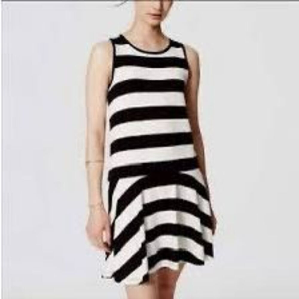 Ann Taylor LOFT Black & White Stripes Fit Flare Dress Small